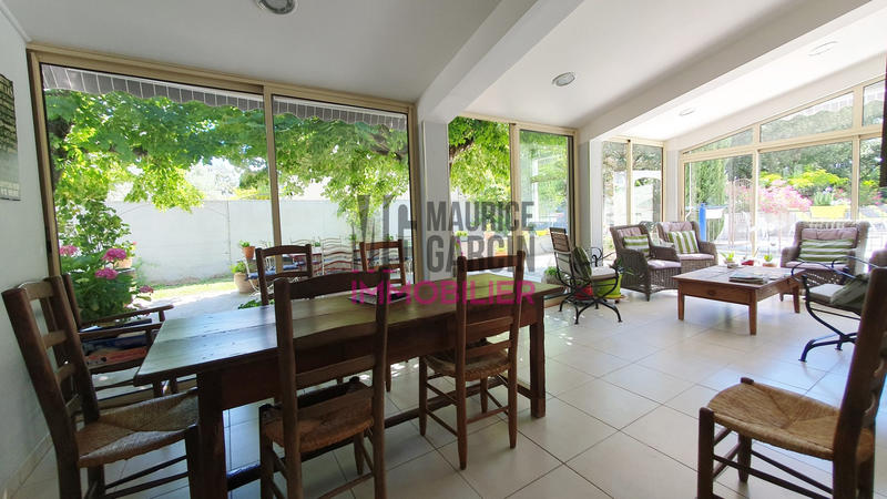 Maison - 176 m² - 6 pièces