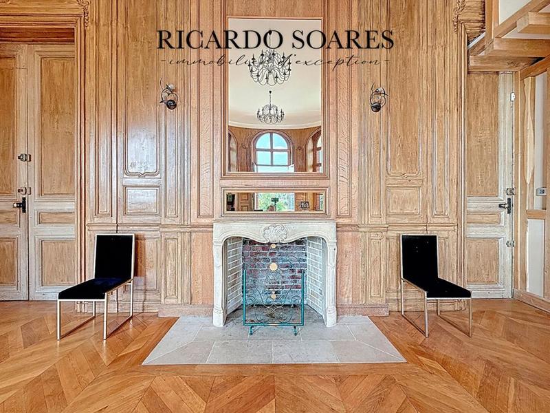 Appartement - 206 m² - 5 pièces