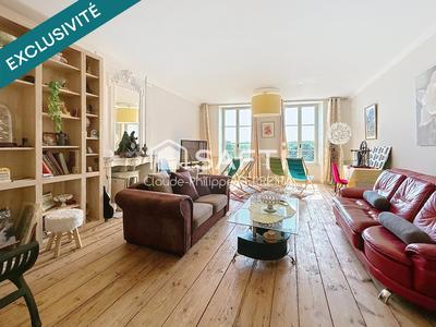 Appartement - 260 m² - 10 pièces