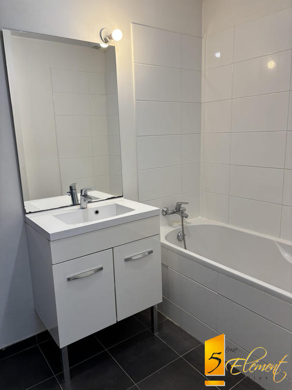 Maison - 67 m² - 3 pièces