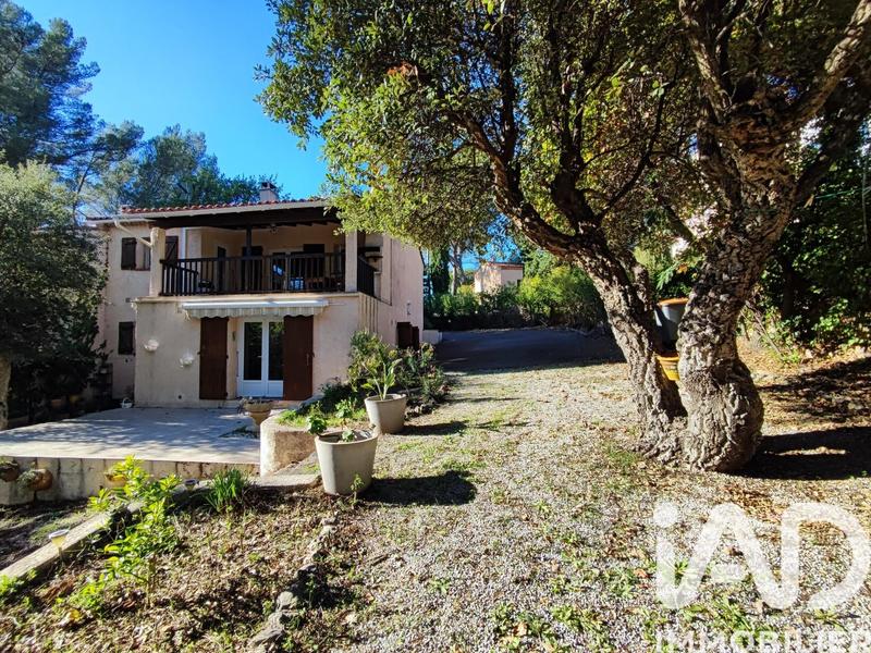 Maison - 105 m² - 4 pièces