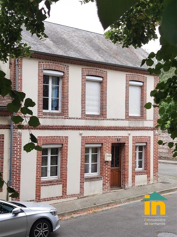 Maison de ville - 95 m² - 5 pièces