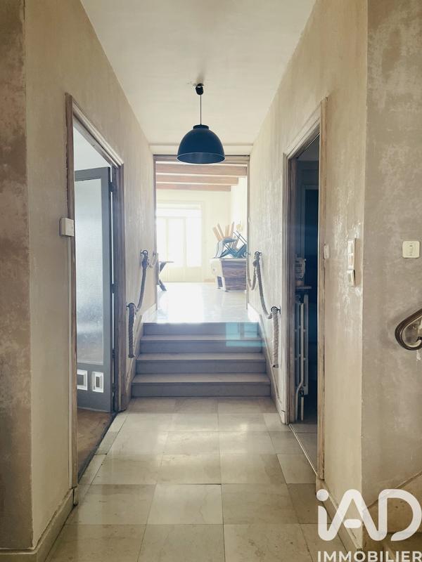 Maison de maîtres - 260 m² - 14 pièces