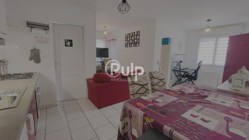 Immeuble - 143 m² - 10 pièces