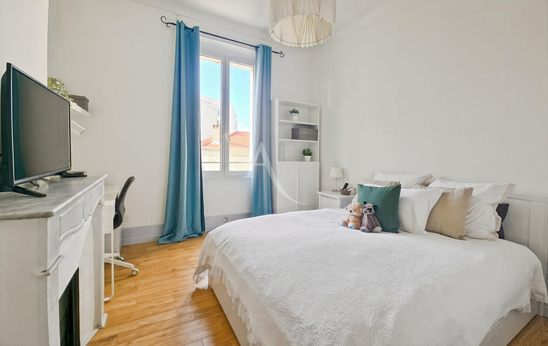 Appartement - 97 m² - 4 pièces