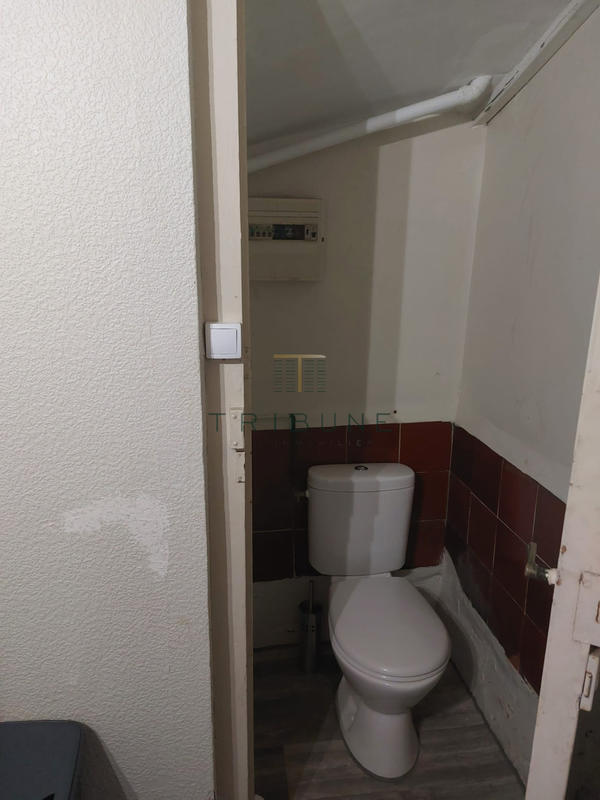 Immeuble - 118 m² - 6 pièces