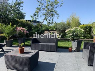 Maison - 175 m² - 6 pièces