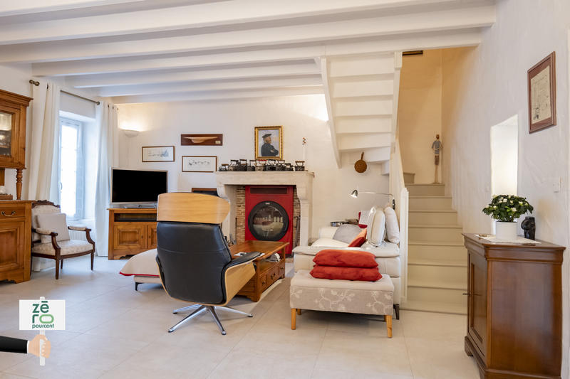 Maison - 143 m² - 7 pièces