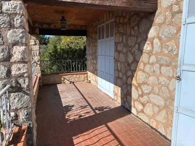 Maison - 151 m² - 6 pièces