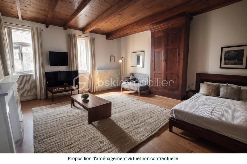 Maison - 200 m² - 8 pièces