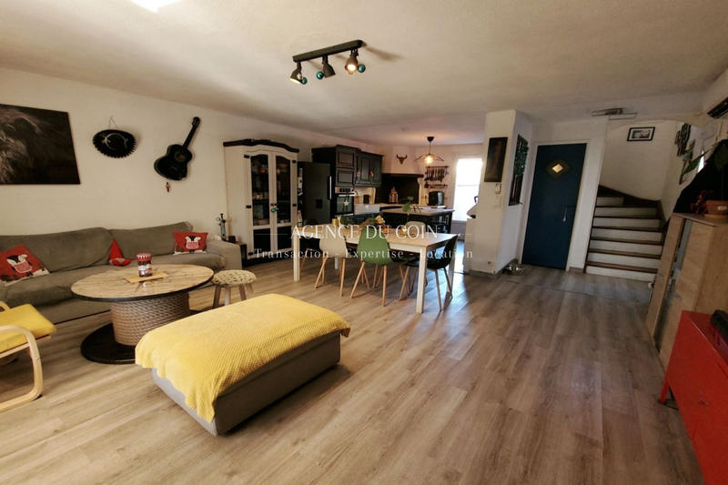 Maison - 93 m² - 5 pièces