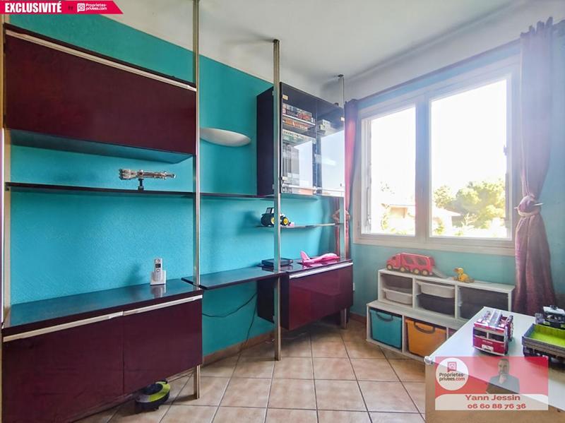 Maison - 180 m² - 6 pièces