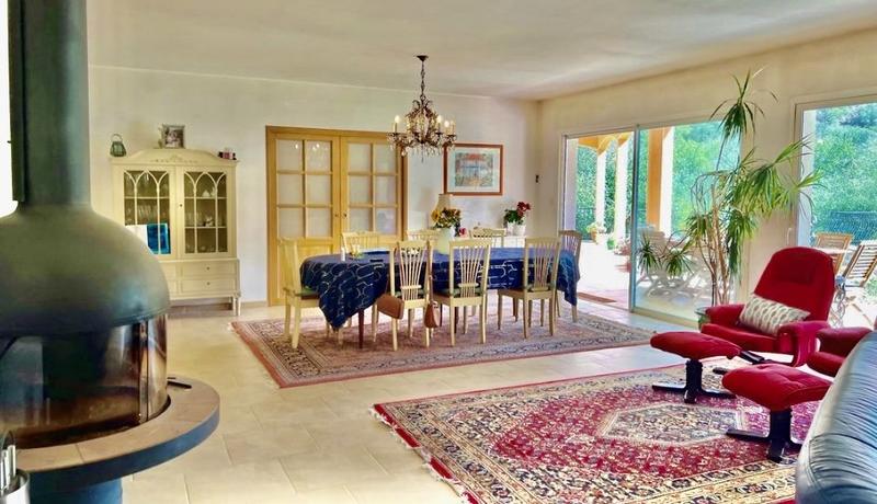 Maison d'architecte - 260 m² - 8 pièces