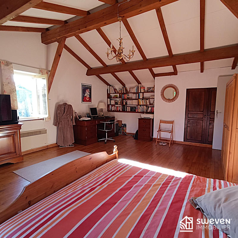 Maison ancienne - 223 m² - 7 pièces