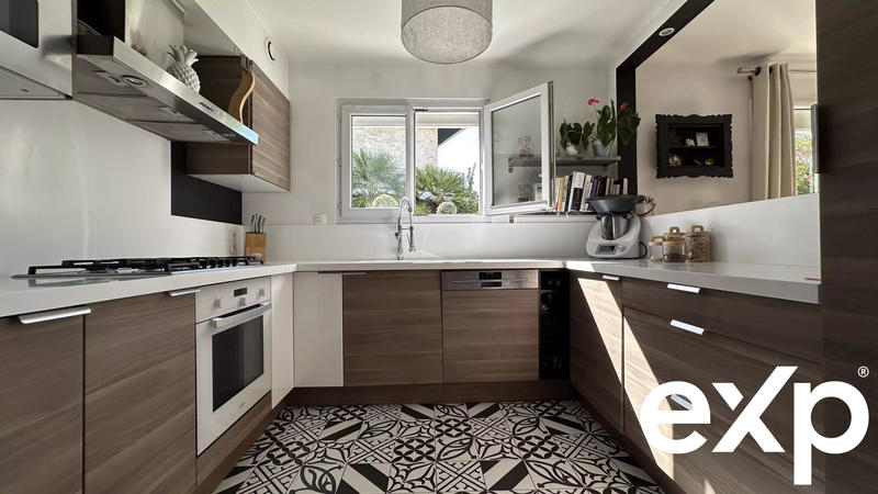 Maison - 135 m² - 7 pièces