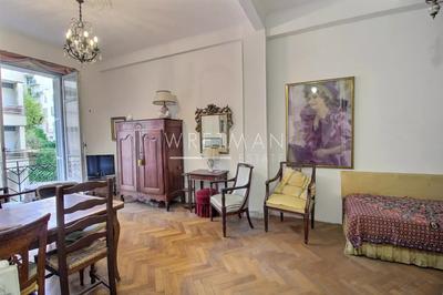 Appartement - 65 m² - 4 pièces