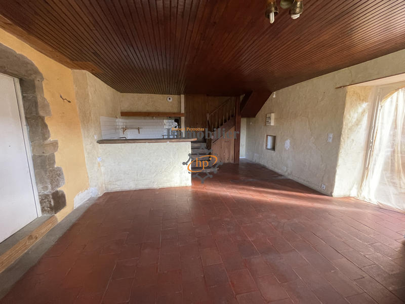 Maison - 94 m² - 5 pièces