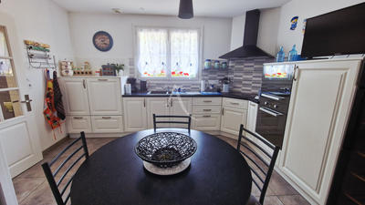 Maison - 145 m² - 7 pièces