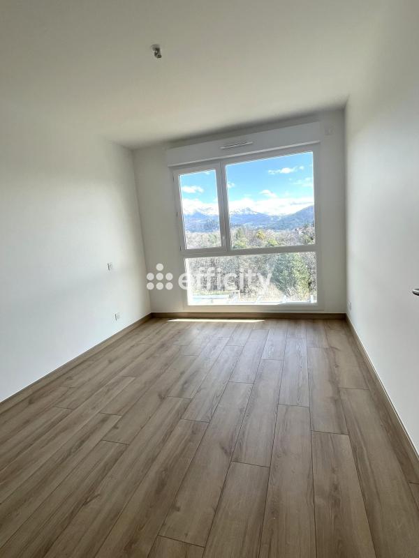 Appartement - 91 m² - 4 pièces