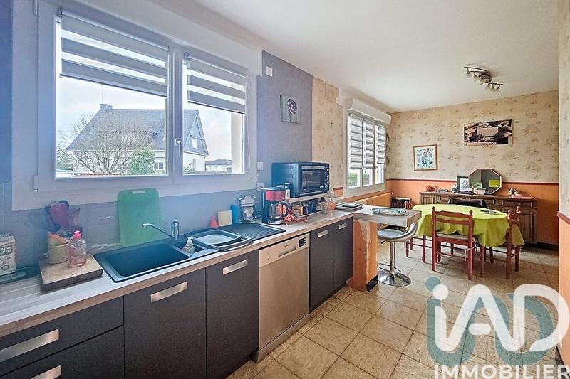 Maison - 190 m² - 11 pièces