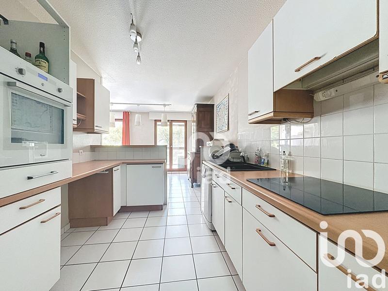 Appartement - 81 m² - 3 pièces