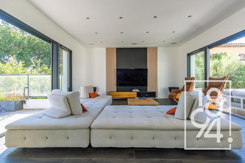 Maison - 165 m² - 4 pièces