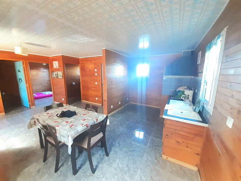 Propriété - 224 m² - 9 pièces