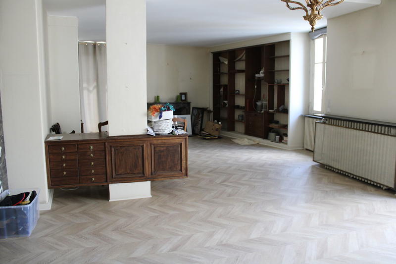 Appartement - 241 m² - 7 pièces