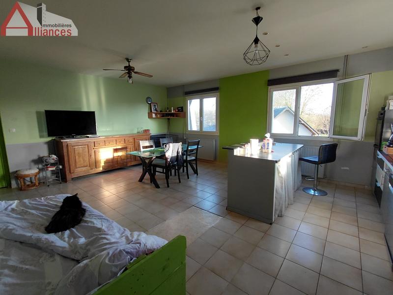 Maison - 218 m² - 9 pièces