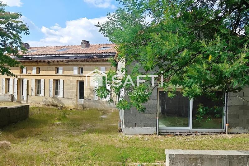 Maison - 301 m² - 10 pièces