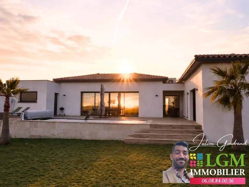 Maison - 137 m² - 5 pièces