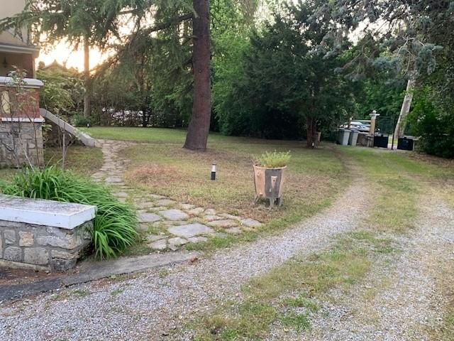 Maison ancienne - 202 m² - 8 pièces