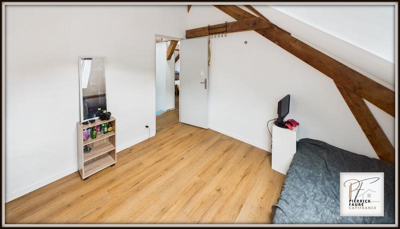 Maison - 252 m² - 8 pièces