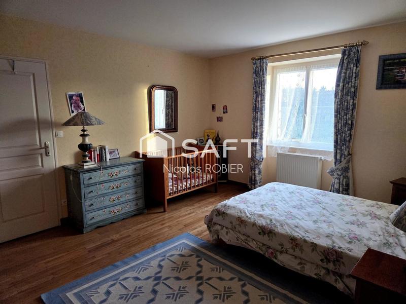 Maison - 190 m² - 5 pièces