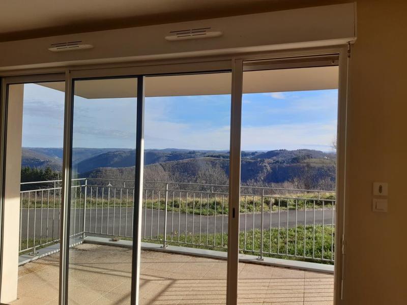 Appartement - 106 m² - 4 pièces