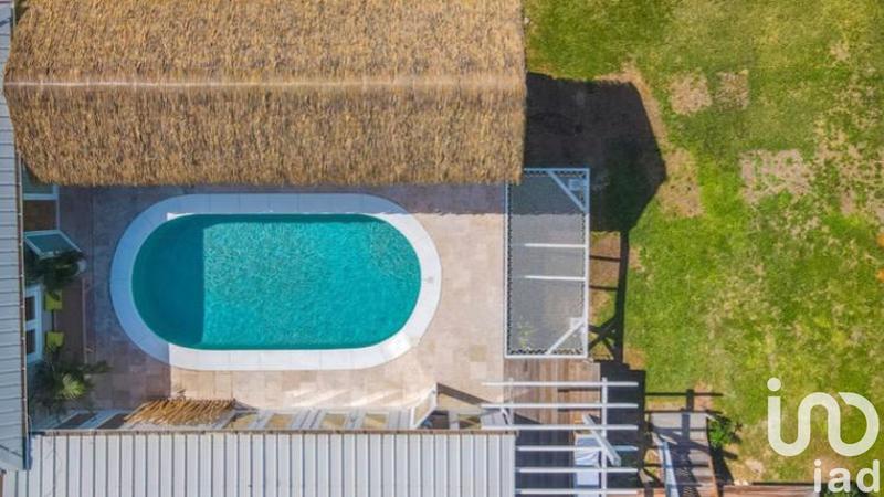 Maison - 200 m² - 4 pièces