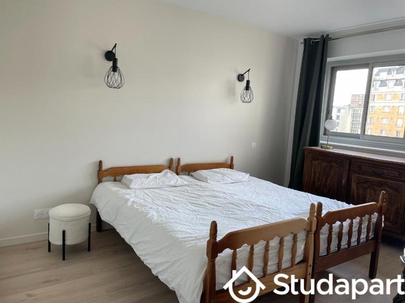 Chambre - 12 m² - 1 pièce