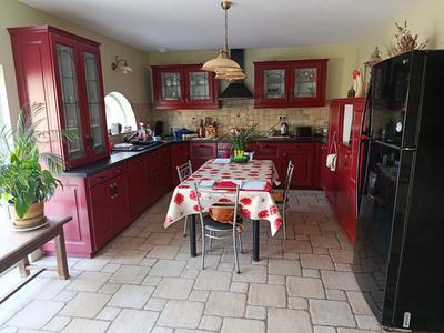 Maison - 147 m² - 5 pièces