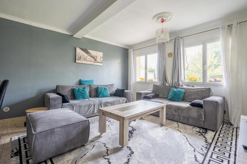 Maison - 175 m² - 7 pièces