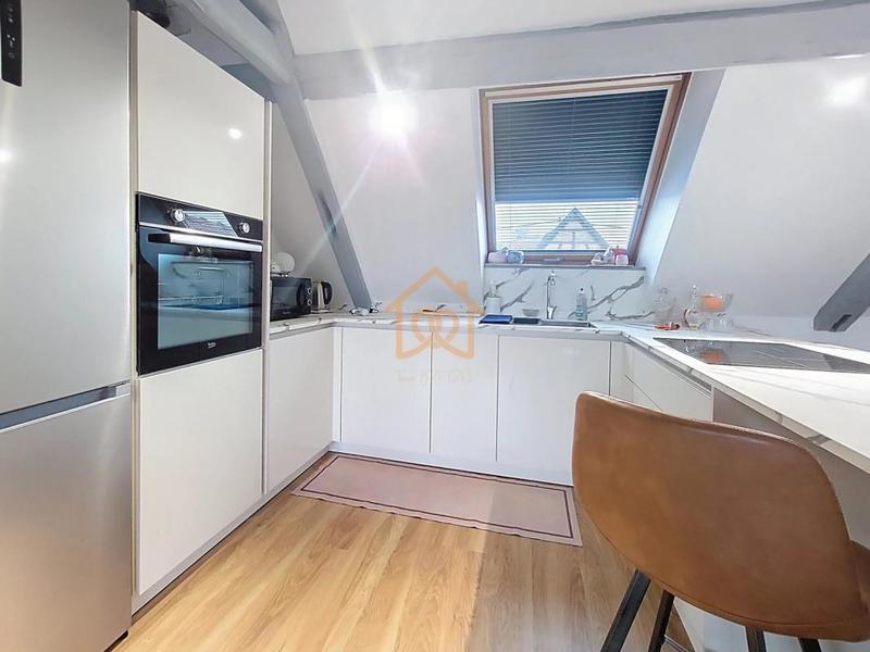 Duplex - 108 m² - 6 pièces