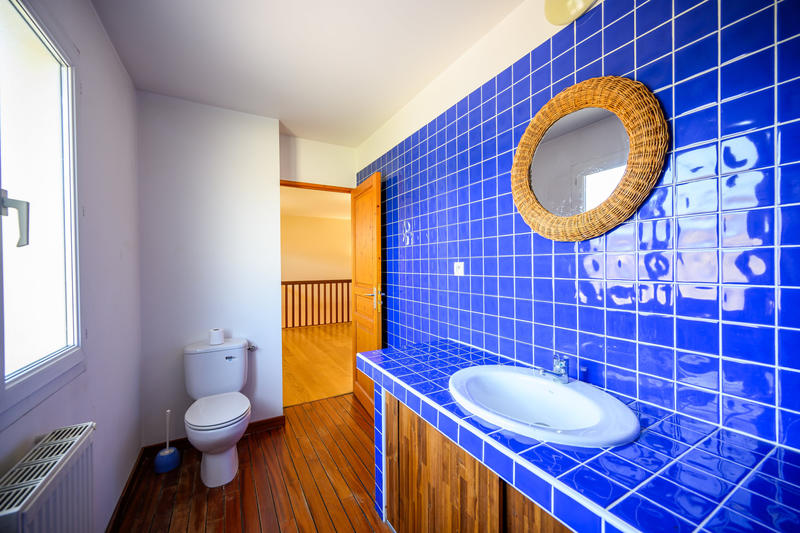 Maison - 234 m² - 7 pièces