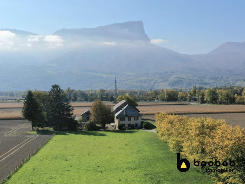 Ferme - 300 m² - 5 pièces