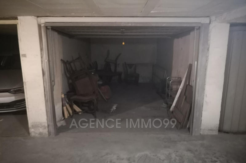 Parking / Garage - 13 m²