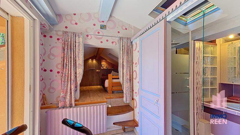 Maison ancienne - 160 m² - 6 pièces