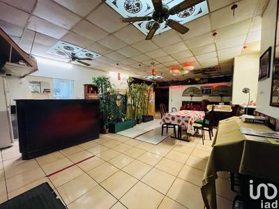 Local commercial - 211 m²