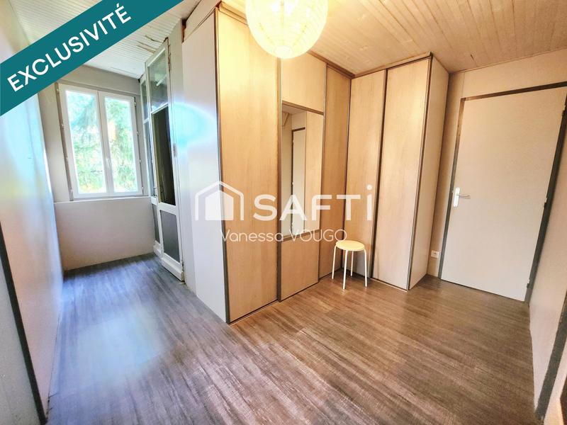Maison - 221 m² - 5 pièces