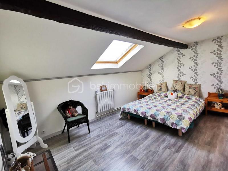 Maison traditionnelle - 132 m² - 6 pièces