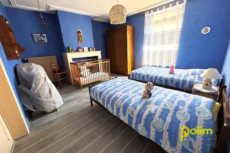 Maison - 171 m² - 5 pièces