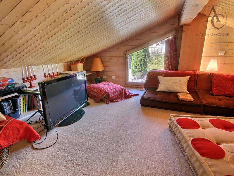 Châlet - 113 m² - 4 pièces