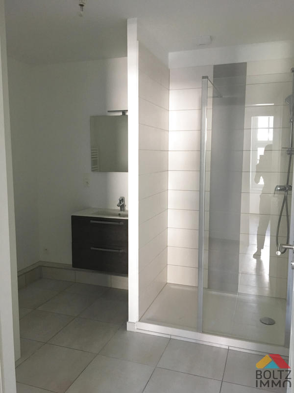 Appartement - 82 m² - 3 pièces